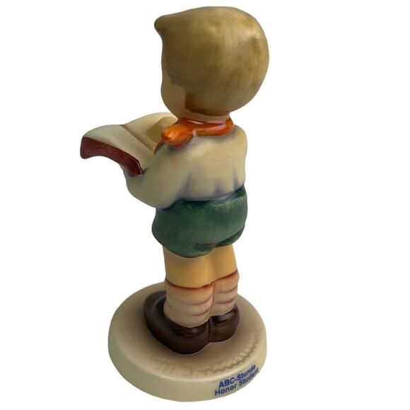 Vintage 2001 Hummel Goebel #2087 Honor Student Collectible Ceramic Figurine - Picture 2 of 7